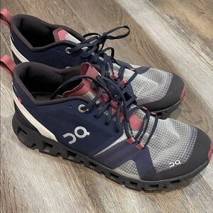 On Cloud X Shift Swiss Sneakers Women's SZ 8 Navy Ink Cherry Translucent Monom